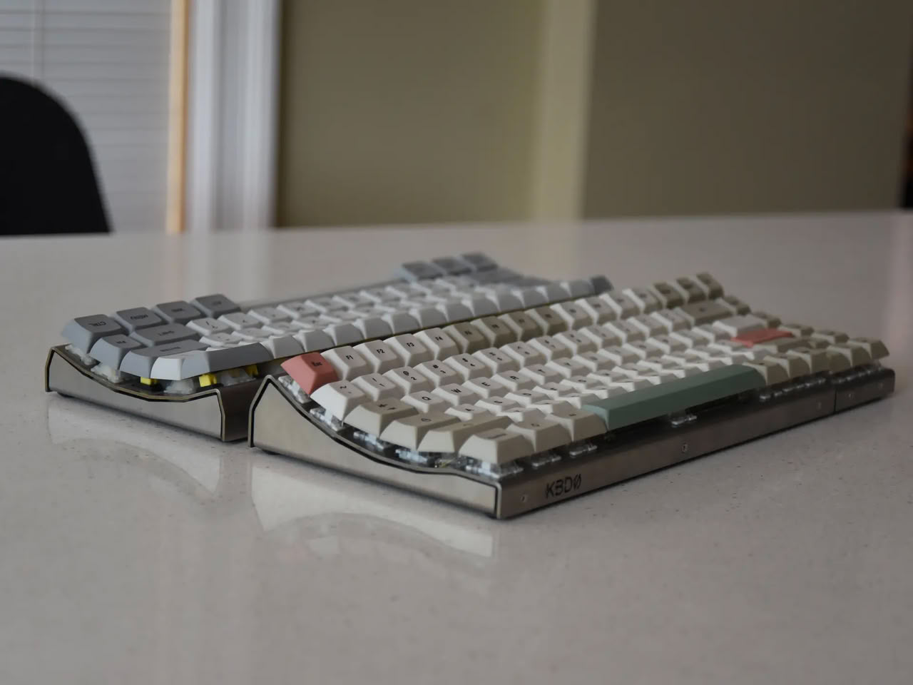 KBD0 Launches Stainless Steel Curve0 v2 Keywell Mechanical Keyboard